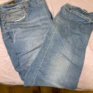 Women’s jeans